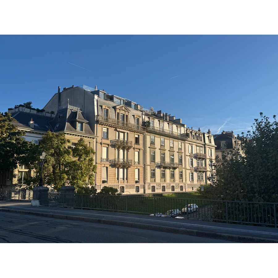 Rue François-BELLOT 11