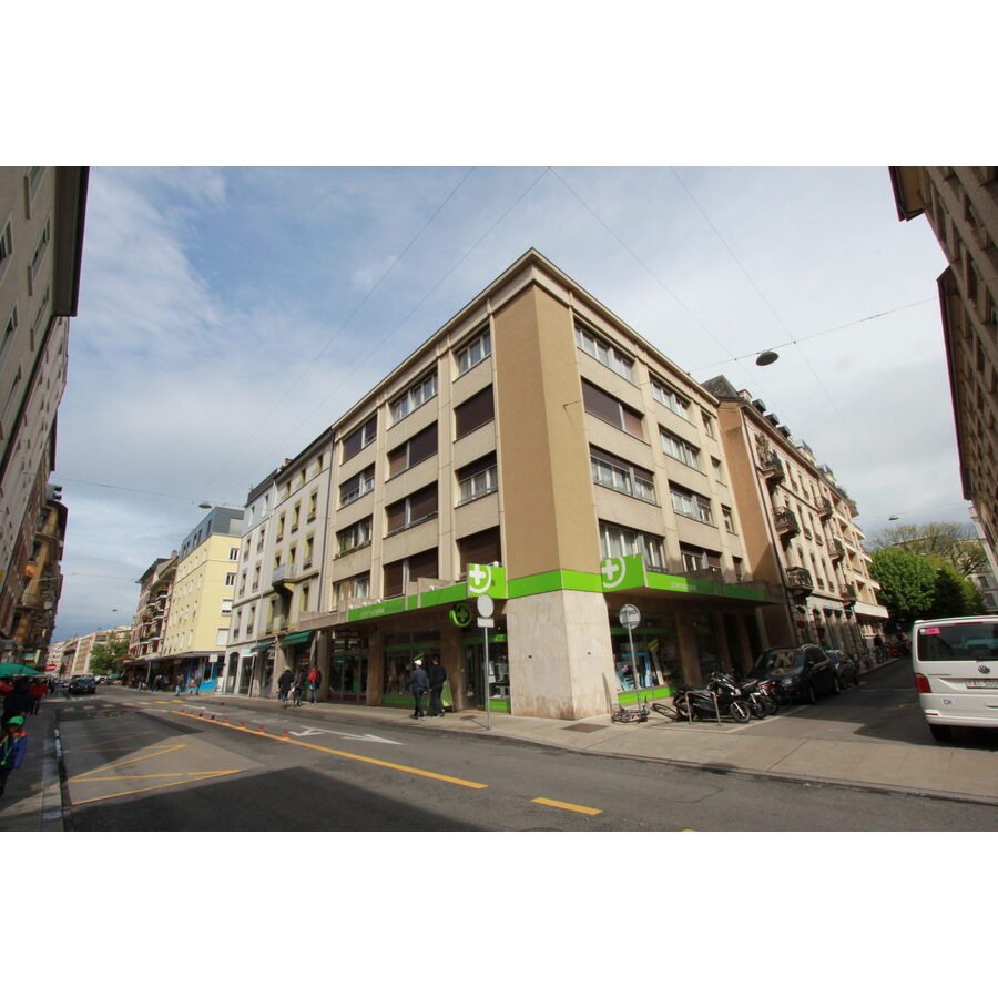 Rue des Pâquis 10