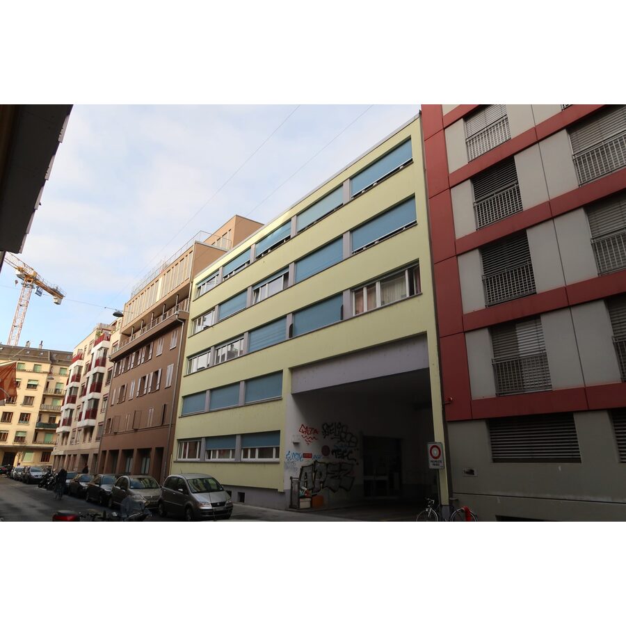 Rue FERRIER 13