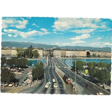 Pont du Mont-Blanc avec tram