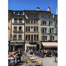 Place du Bourg de Four 2016-04-28_14-18-18
